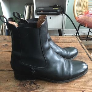 Frye Melissa Chelsea Boots Size. 9B